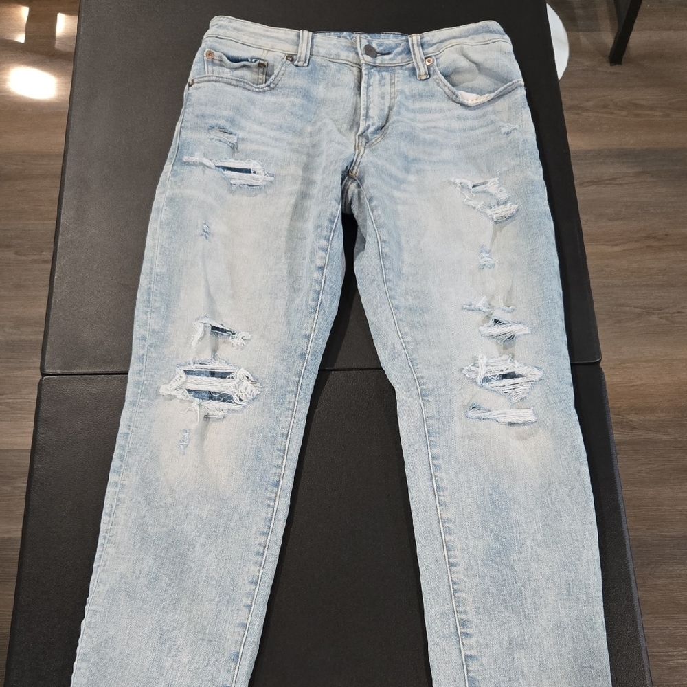 American Eagle Outfitters Light Blue Ripped Skinny Jeans